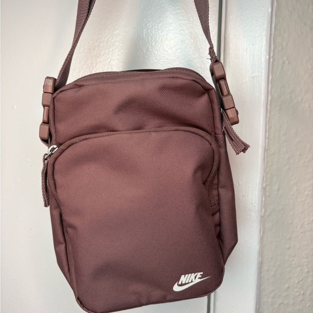 Nike Chocolate Messenger Bag